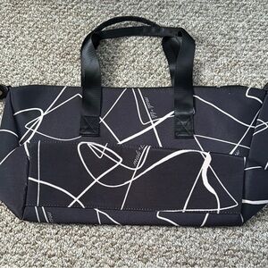 Black and White Geometric Travel Bag